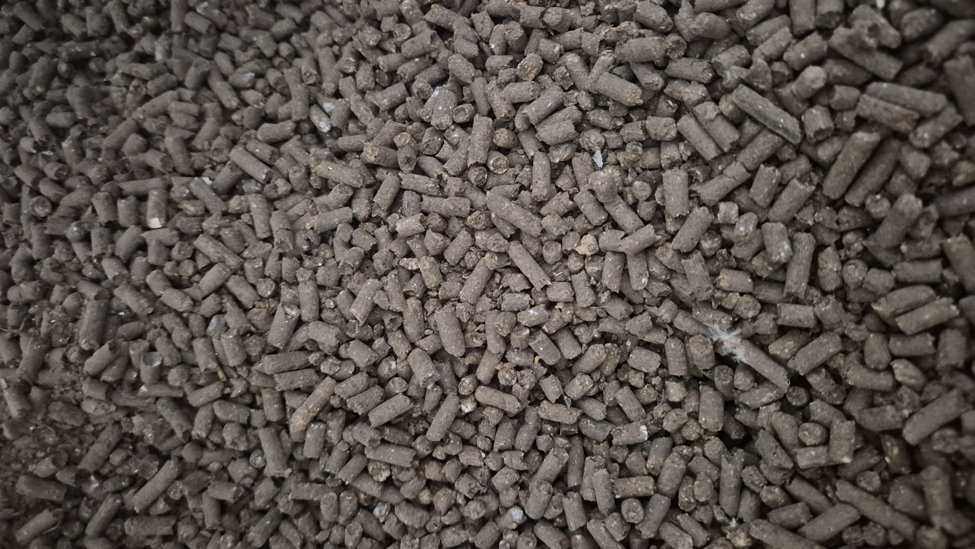 Sedumin® Bio-Hühnermist-Pellets